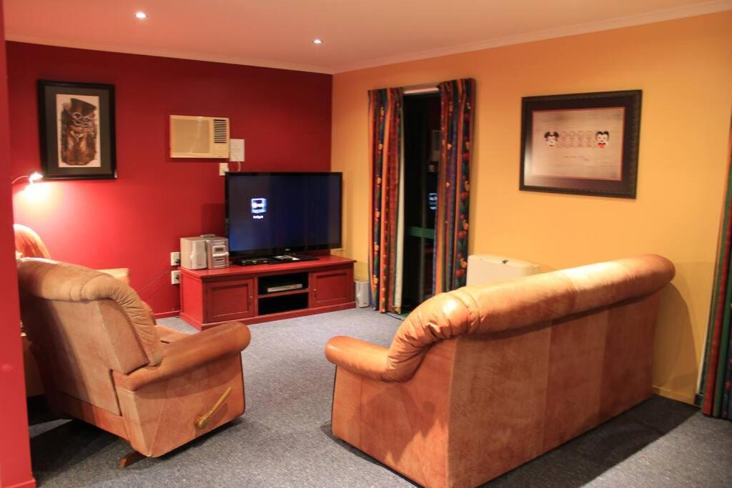 Вилла Popular Family And Pet Friendly Modern Cosy Bach Wifi Ханмер-Спрингс Экстерьер фото